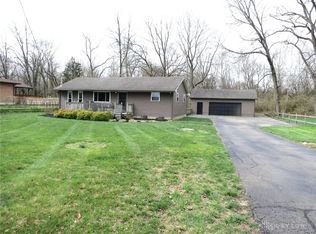 5175 Bear Creek Rd, Miamisburg, OH 45342