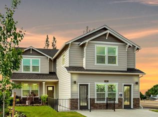 1812 NE Kristi Ct, Bend, OR 97701