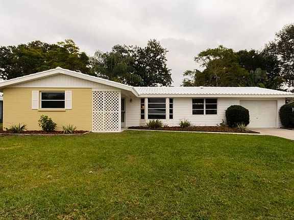 2nd image of 2405 Breakwater Cir