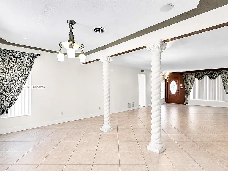 19125 NW 22nd Ave — Photo 6