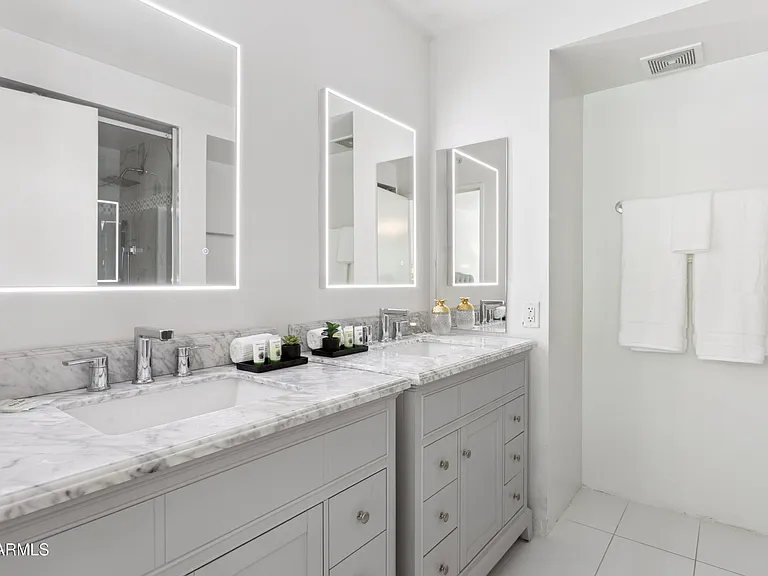 4808 N 24th St #208 — Photo 18