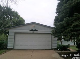 18323 W Linda Ln, Gurnee, IL 60031