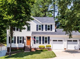 206 Maumee Ct, Cary, NC 27513