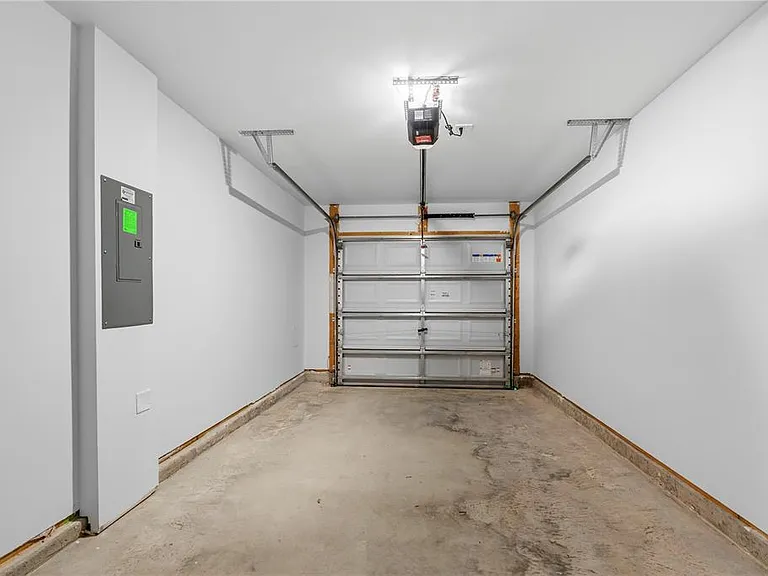 1225 Orion St — Photo 29