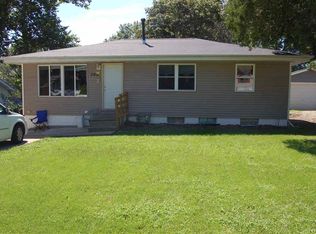 708 12th Ave, Coralville, IA 52241
