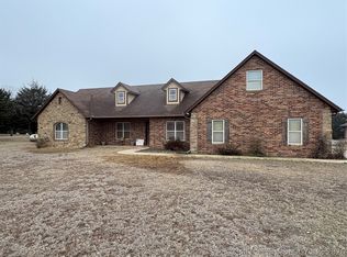 760796 S Jakie Rd, Agra, OK 74824
