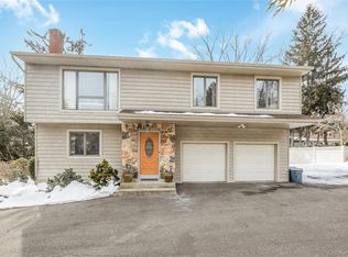 203 Woodbury Road, Woodbury, NY 11797