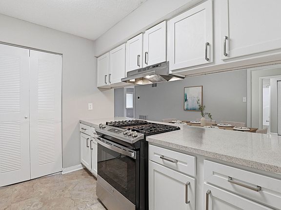 3rd image of 1 Saint George Blvd APT 101
