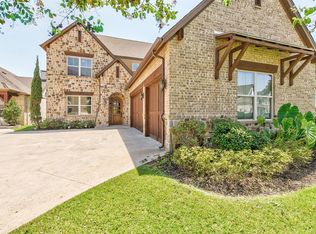 822 Waterpoint Ct W, Granbury, TX 76048