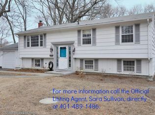 175 Carriage Hill Rd, North Kingstown, RI 02852
