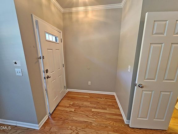 4th image of 8475 Reedy Ridge Ln