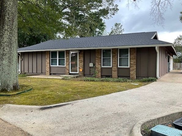 111 Squire Ct