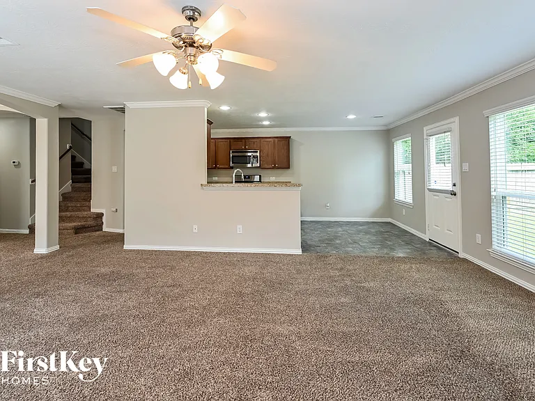 2919 Chaplin Place Dr — Photo 3