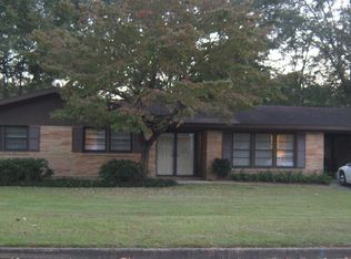 1506 Virwood Dr, Dothan, AL 36303