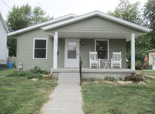 564 Monroe St, Galesburg, IL 61401