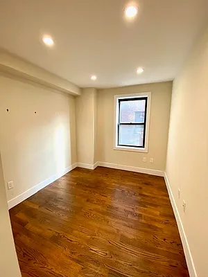 Rented by LRGNY Group, Inc. | media 21