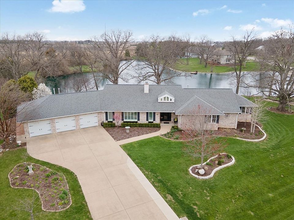 1st image of 535 Deer Lakes Dr