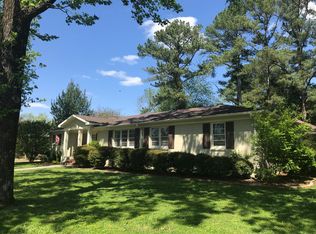 905 N Cleermont Cir SE, Huntsville, AL 35801