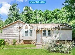 3521 Sandra Dr, Douglasville, GA 30135