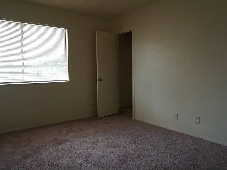 5919 Hidden Valley Trl — Photo 6
