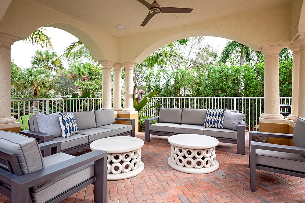 Riverwalk Pointe — Photo 4