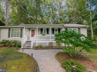 659 Lake Caroline Dr, Ruther Glen, VA 22546