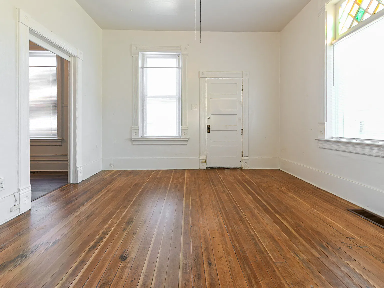 4800 Holdings LLC — Photo 3