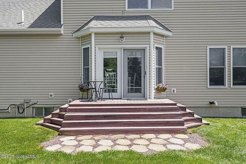 4th image of 13 Jovan Court