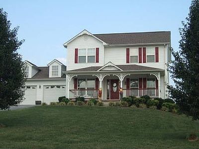 1st image of 1321 Heritage Ln