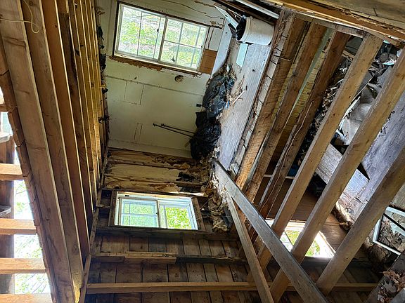3rd image of 49 Woodbridge Corner Road