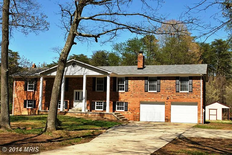 4653 Duley Dr photo 1