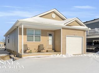 7842 Stark Dr, Clay, MI 48001