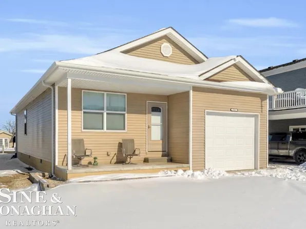 7842 Stark Dr, Clay, MI 48001