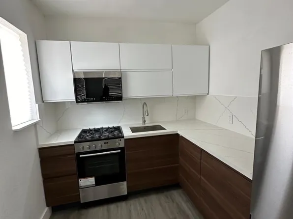 350 75th St APT 111, Miami Beach, FL 33141