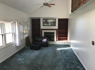 612 Giffin Ct, Hockessin, DE 19707