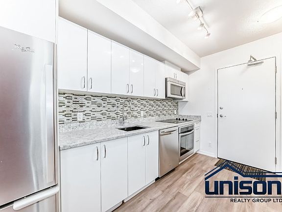 2nd image of 450 8th Ave SE #1507