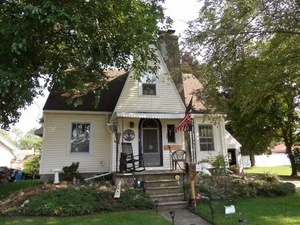 228 Franklin St, Bronson, MI 49028
