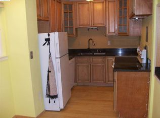 324 Persimmon Rd, Walnut Creek, CA 94598