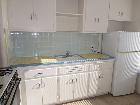 4th image of 80 Terra Vista Ave APT 12