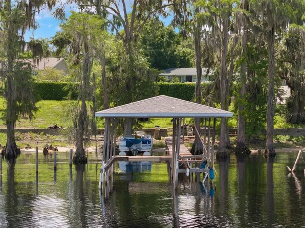 12130 Lakeshore Dr, Clermont, FL 34711