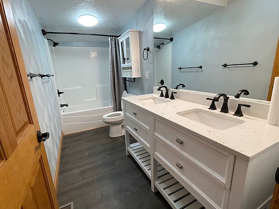 Bathroom_12092022