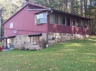 1798 Golf Course Rd, Cranberry, PA 16319