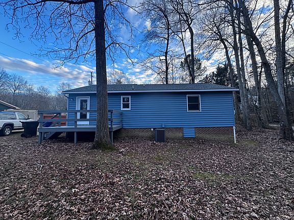 3rd image of 1102 John Breckenridge Dr