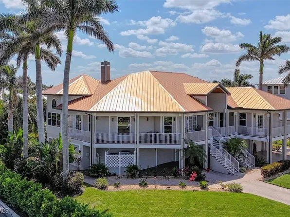 6501 Jacobs Dr, Fort Myers, FL 33908