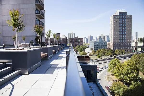 Rented by Julianna Realty Corp | media 49