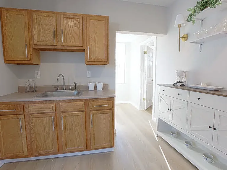 31 Florence St #3 — Photo 11
