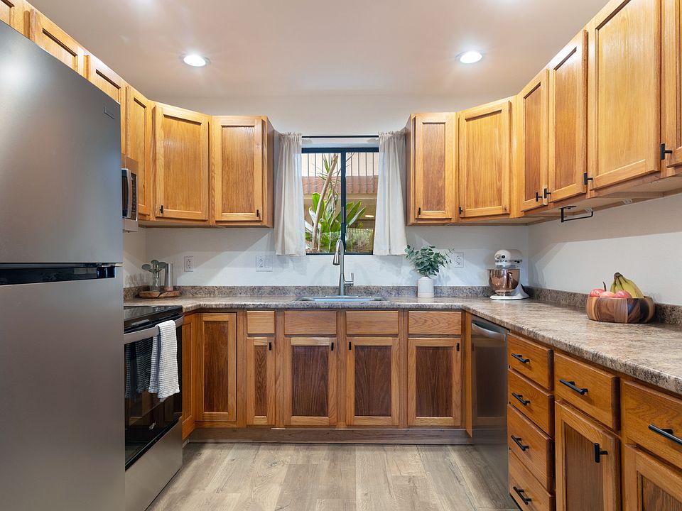 1st image of 75-5863 Kuakini Hwy APT 104