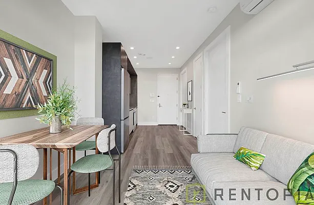 Rented by Rentopia | media 25