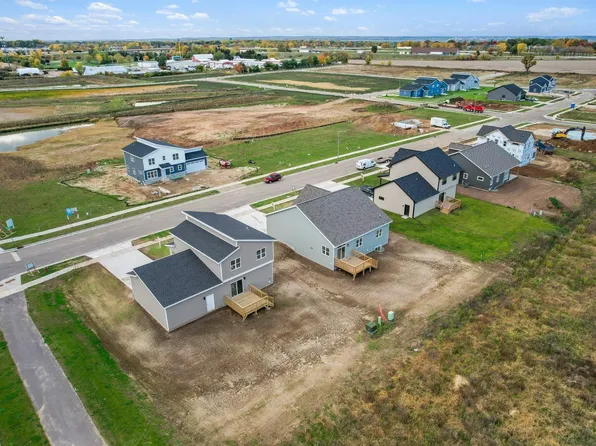 5610 Glorious Dr, Madison, WI 53718