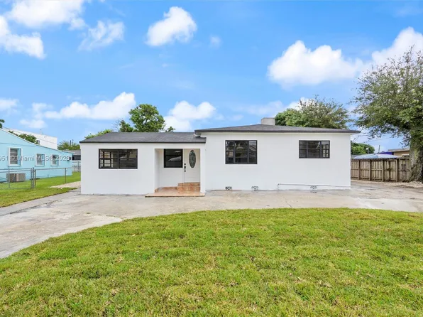 925 SW 75th Ave, Miami, FL 33144
